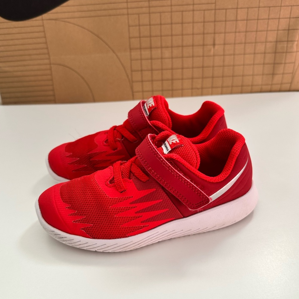 🔴 RED 🔴 Nike shoes